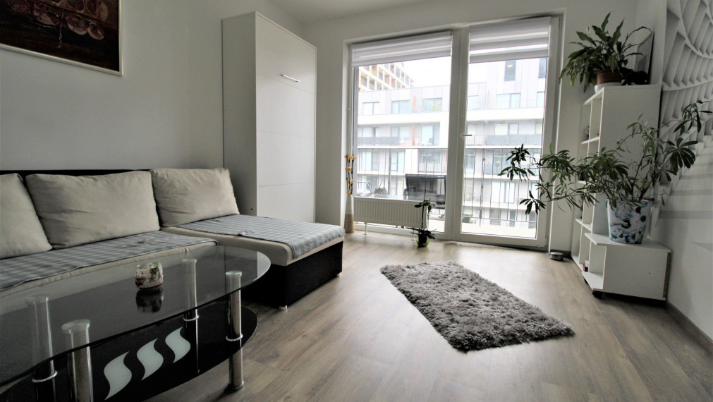 PLNOHODNOTNÝ 1i BYT S LOGGIOU - VÝBORNA INVESTÍCIA AKO AIRBNB