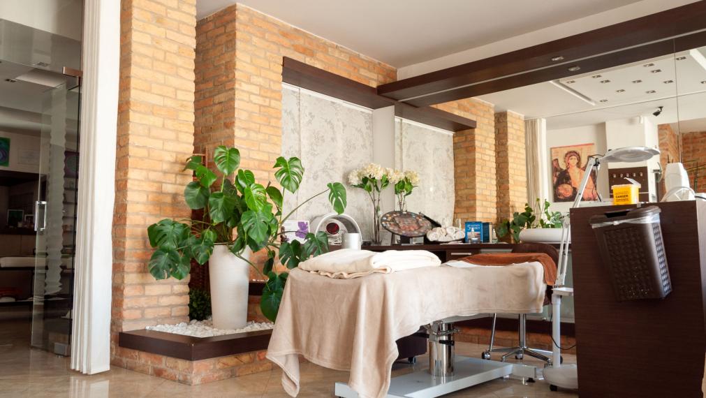 ZLATÉ KLASY - SAMOSTATNE STOJACI 8i RODINNÝ DOM - POLYFUNKČNÝ