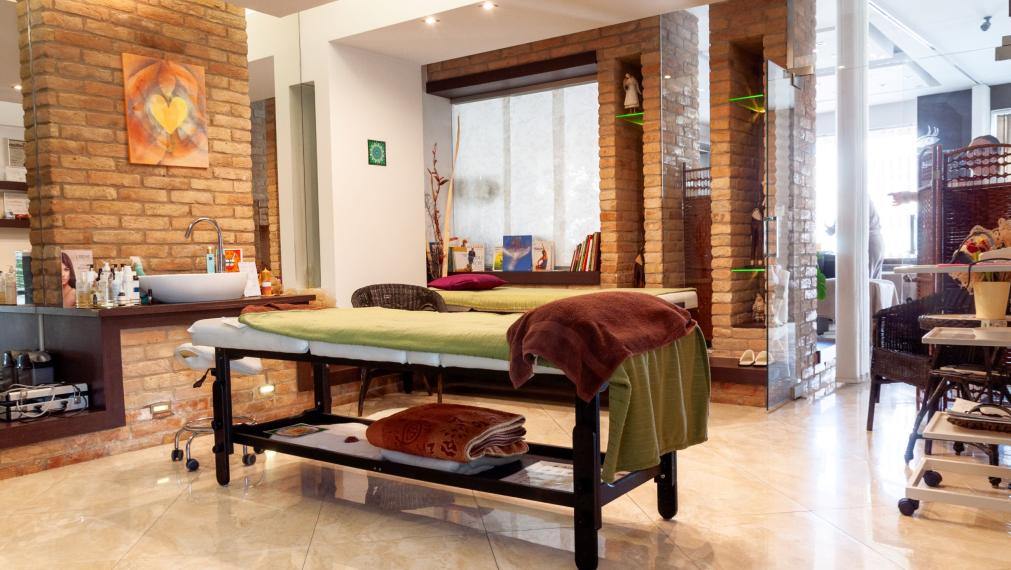 ZLATÉ KLASY - SAMOSTATNE STOJACI 8i RODINNÝ DOM - POLYFUNKČNÝ