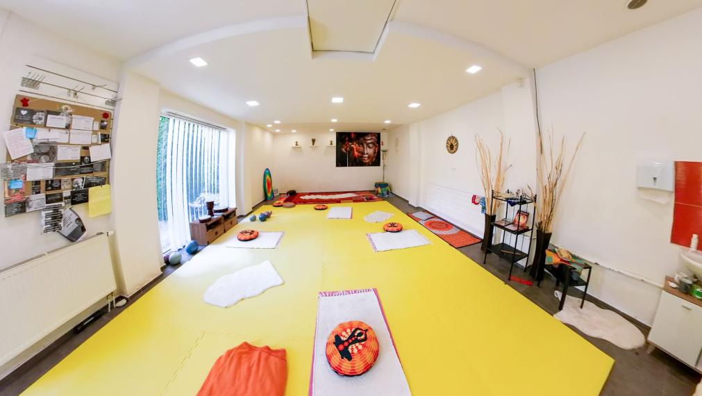 ZLATÉ KLASY - SAMOSTATNE STOJACI 8i RODINNÝ DOM - POLYFUNKČNÝ