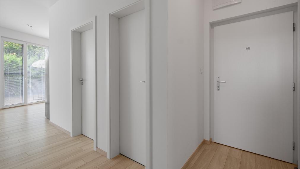 KRÁSNY 2i BYT V NOVOSTAVBE S PREDZÁHRADKOU - PIVNICA