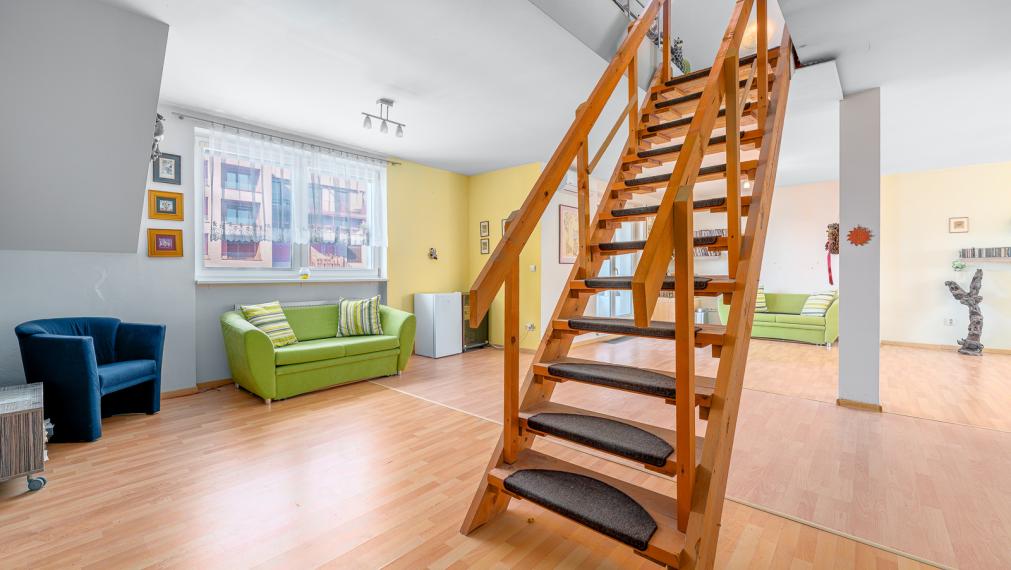 KOŠICKÁ ul. - NADSTAVBA 3i MEZONET - 105M2 - LOGGIA - TERASA