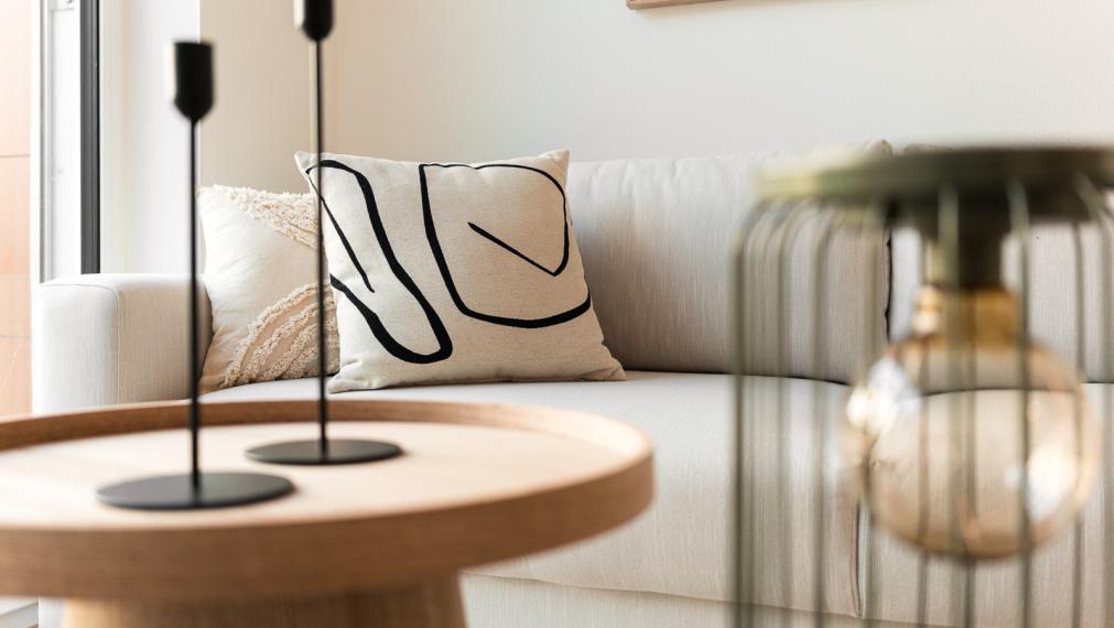 VOĽNÝ IHNEĎ - BERNOLÁKOVSKÁ ul. - ÚPLNE NOVÝ 1i BYT S PREDZÁHRADKOU - PIVNICA