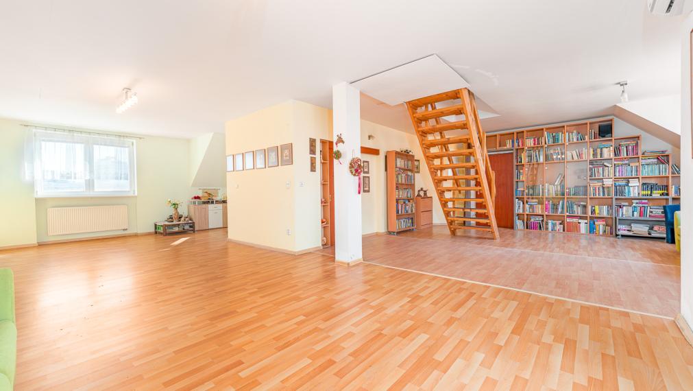 KOŠICKÁ ul. - NADSTAVBA 3i MEZONET - 105M2 - LOGGIA - TERASA