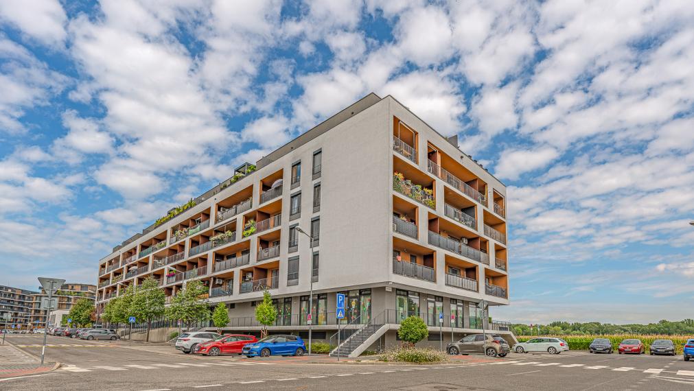 NOVOSTAVBA - SLNEČNICE - ZARIADENÝ 2i BYT S PARKOVANÍM - KLIMATIZÁCIA