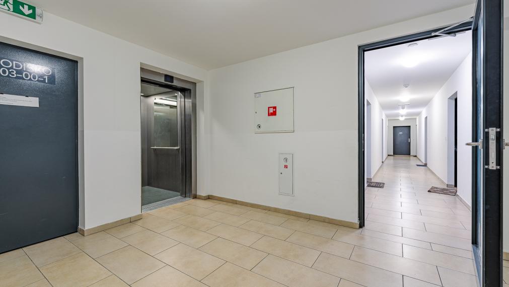 ŽLTÁ ul. - NOVOSTAVBA SLNEČNICE - 2i BYT S PARKOVANIM - KLIMATIZÁCIA - BALKÓN