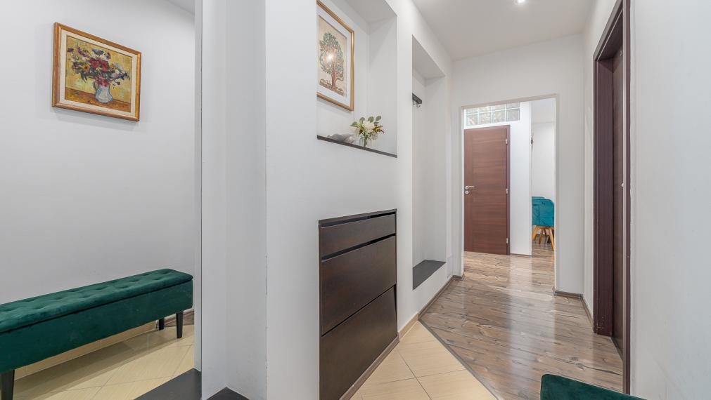 PODZÁHRADNÁ ul. - P. BISKUPICE - SLNEČNÝ 3i BYT - PIVNICA - LOGGIA