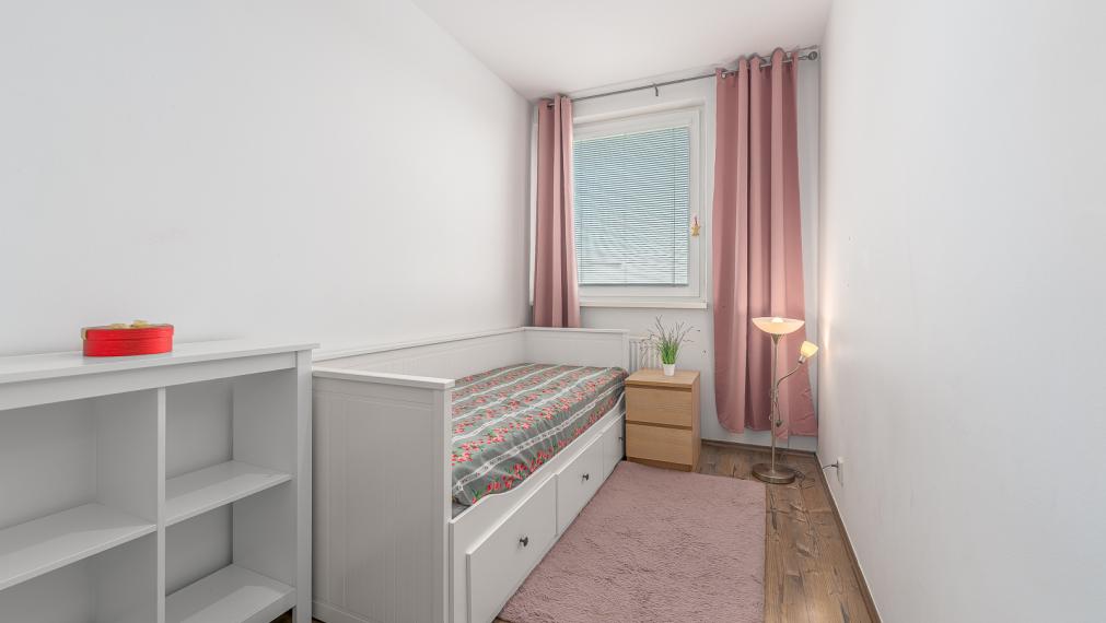 PODZÁHRADNÁ ul. - P. BISKUPICE - SLNEČNÝ 3i BYT - PIVNICA - LOGGIA