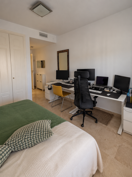 SVETLÝ 2i APARTMÁN S TERASOU 25M2 - TURISTICKÁ LICENCIA - 6 BAZÉNOV