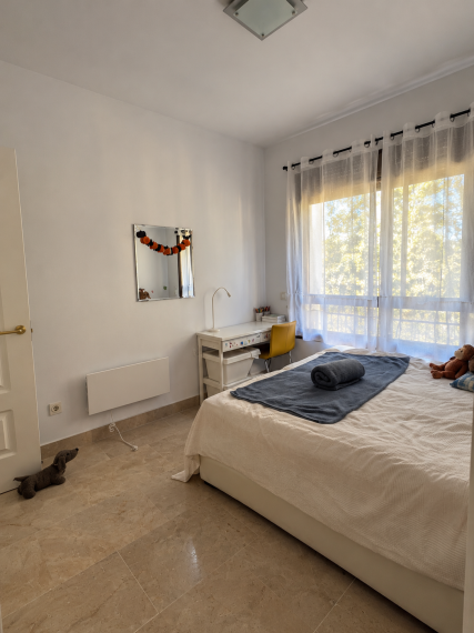 SVETLÝ 2i APARTMÁN S TERASOU 25M2 - TURISTICKÁ LICENCIA - 6 BAZÉNOV