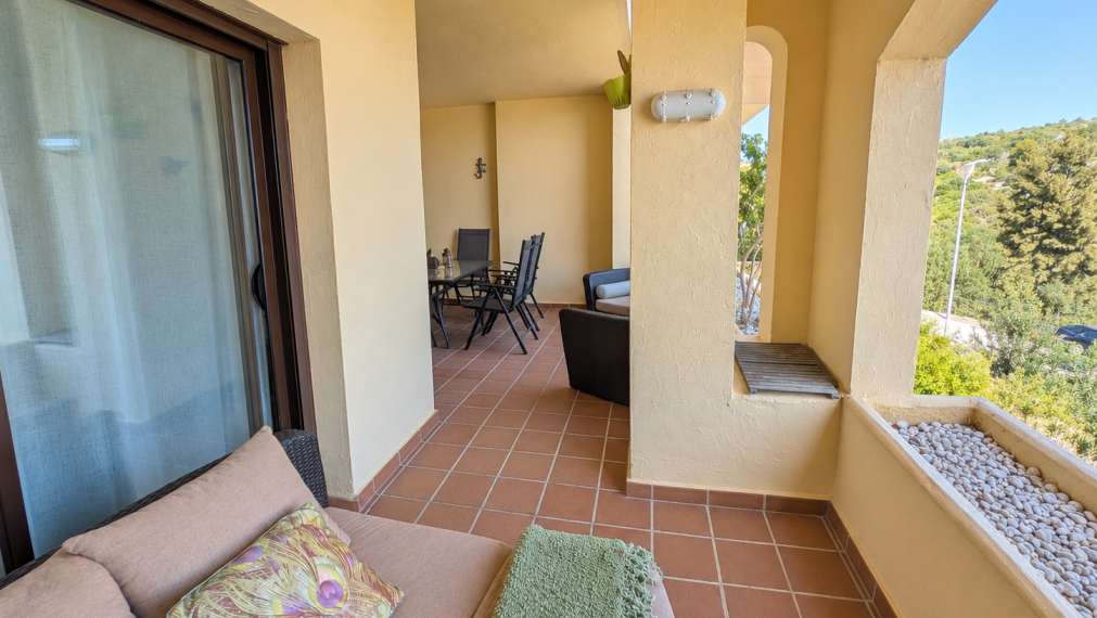 SVETLÝ 2i APARTMÁN S TERASOU 25M2 - TURISTICKÁ LICENCIA - 6 BAZÉNOV