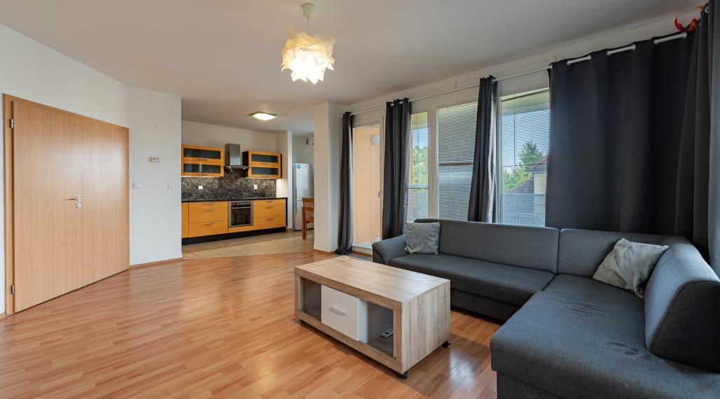 VEĽKÝ PRIESTRANNÝ 2i BYT S LOGGIOU 15M2 - PIVNICA - PARKOVANIE V GARÁŽI