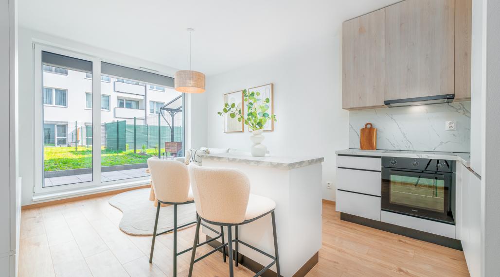 BERNOLÁKOVSKÁ ul. - IVANKA PRI DUNAJI - KRÁSNY NOVÝ 1i BYT S PREDZÁHRADKOU