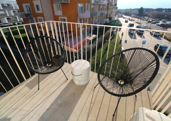 BYSTRICKÁ ul. - MODERNÝ 2i BYT S BALKÓNOM - PIVNICA - VONKAJŠIE PARKOVACIE MIESTO