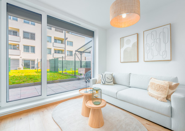 BERNOLÁKOVSKÁ ul. - IVANKA PRI DUNAJI - KRÁSNY NOVÝ 1i BYT S PREDZÁHRADKOU