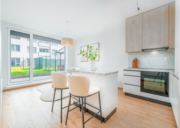 BERNOLÁKOVSKÁ ul. - IVANKA PRI DUNAJI - KRÁSNY NOVÝ 1i BYT S PREDZÁHRADKOU