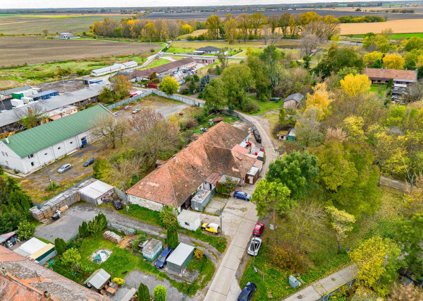 LÚČNY DVOR - INVESTIČNÝ STAVEBNÝ POZEMOK - 2495M2