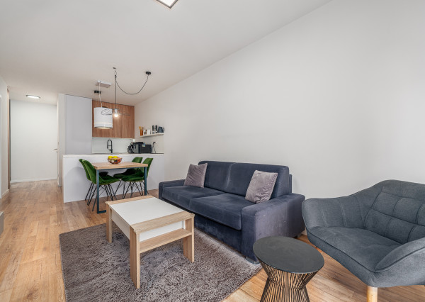 NOVOSTAVBA JARABINKY - MODERNÝ 2i BYT - 2x BALKÓN DO VNÚTROBLOKU - PIVNICA